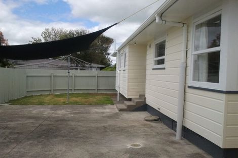Photo of property in 15 Eastburn Street, Papakura, 2110
