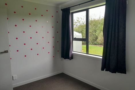 Photo of property in 213 Muhunoa Road East, Ohau, Levin, 5570