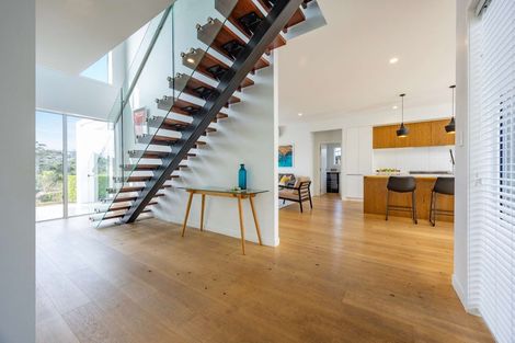 Photo of property in 10 Tauwaka Crescent, Riverhead, 0820