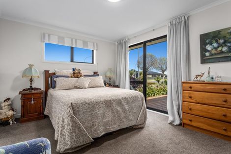 Photo of property in 2 Korimako Place, Coastlands, Whakatane, 3120