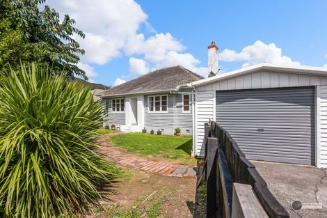 Photo of property in 44 Hardy Street, Waterloo, Lower Hutt, 5011