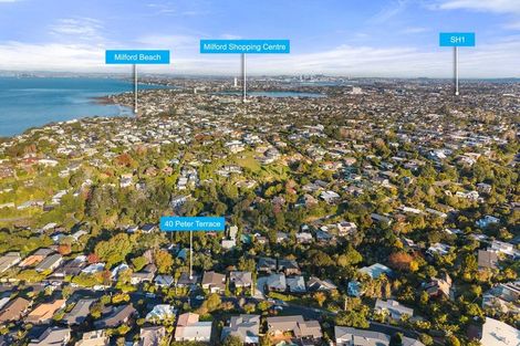 Photo of property in 40 Peter Terrace, Castor Bay, Auckland, 0620
