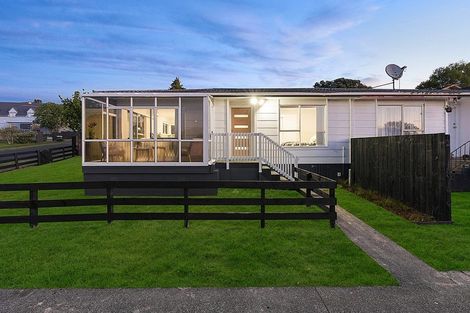 Photo of property in 1/3 Sentosa Place, Clover Park, Auckland, 2019