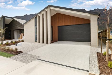 Photo of property in 13 Woolshed Road, Jacks Point, Queenstown, 9371