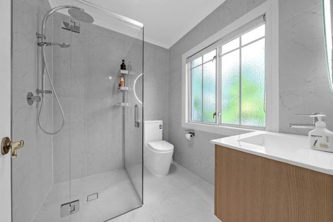 Photo of property in 15 Tiffany Close, Totara Park, Auckland, 2019