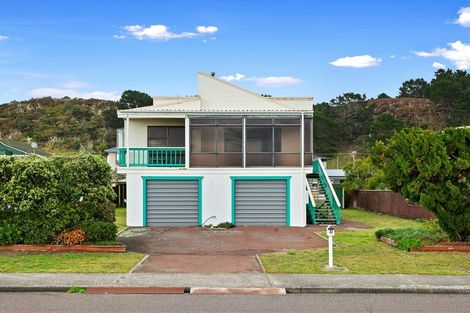 Photo of property in 32 Ocean Road, Ohope, 3121