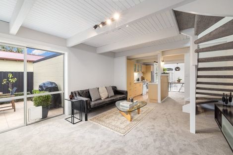 Photo of property in 11 Leinster Road, Merivale, Christchurch, 8014