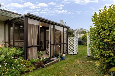 Photo of property in 4 Mcarthur Street, Terrace End, Palmerston North, 4410