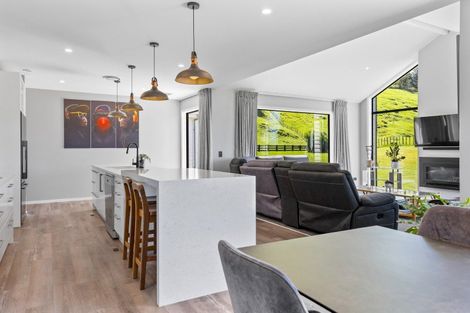 Photo of property in 28 Te Moenga Park, Acacia Bay, Taupo, 3330