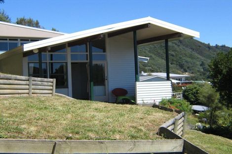 Photo of property in 31 Otago Street, Picton, 7220