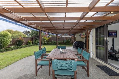 Photo of property in 196 Milne Drive, Paraparaumu, 5032