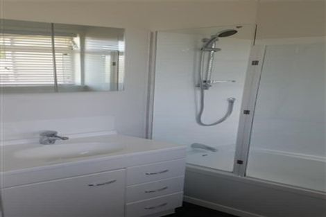 Photo of property in 25 Tuckers Road, Redwood, Christchurch, 8051