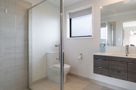 Photo of property in 110 Omokoroa Road, Omokoroa, 3114