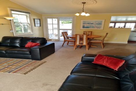 Photo of property in 9 Hastings Parade, Devonport, Auckland, 0624