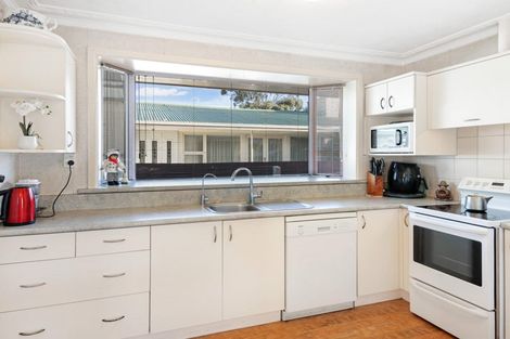 Photo of property in 12 Penwood Street, Russley, Christchurch, 8042
