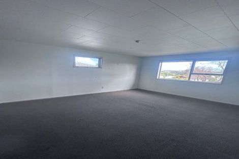 Photo of property in 42 Fitzherbert Avenue, West Harbour, Auckland, 0618