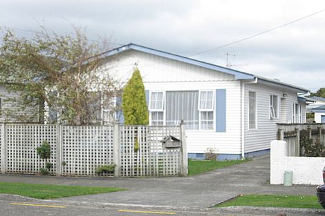Photo of property in 14 Pilmuir Street, Hutt Central, Lower Hutt, 5010
