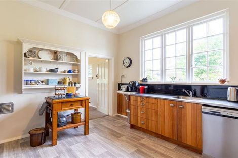 Photo of property in 17 Rhodes Street, Waimate, 7924