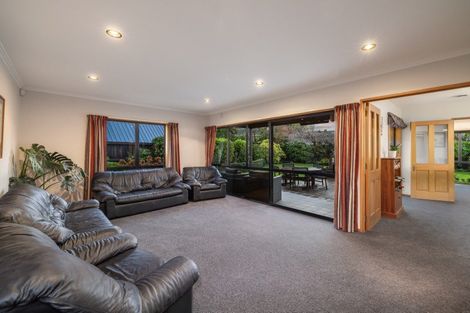 Photo of property in 12 Utah Place, Burwood, Christchurch, 8061