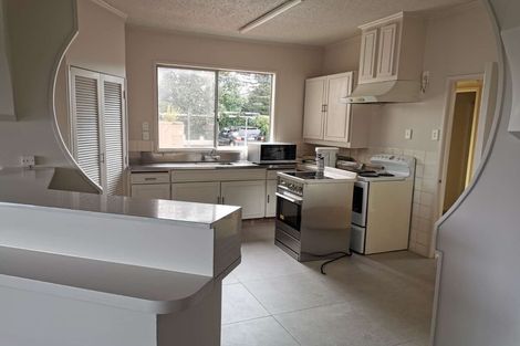 Photo of property in 3 Brook Street, Milford, Auckland, 0620