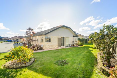 Photo of property in 9 Foxtail Fern, Kelvin Grove, Palmerston North, 4414