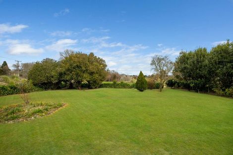 Photo of property in 23 Mangaoae Road, Te Karaka, 4091