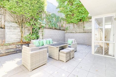 Photo of property in 40 Cashmere Avenue, Khandallah, Wellington, 6035