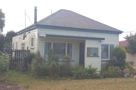 Photo of property in 10 Coronation Street, Waimate, 7924