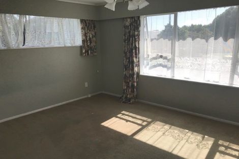 Photo of property in 19 Cassley Crescent, Papakowhai, Porirua, 5024