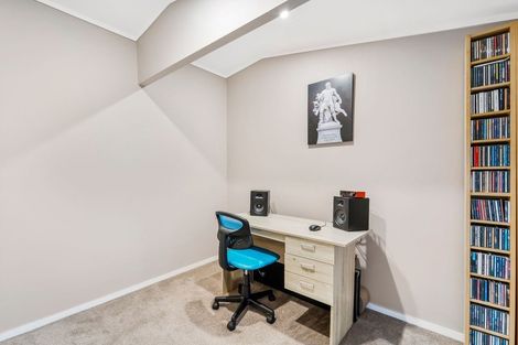 Photo of property in 554 Swanson Road, Ranui, Auckland, 0612