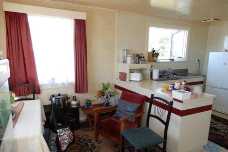 Photo of property in 6 Buchanan Place, Hawera, 4610