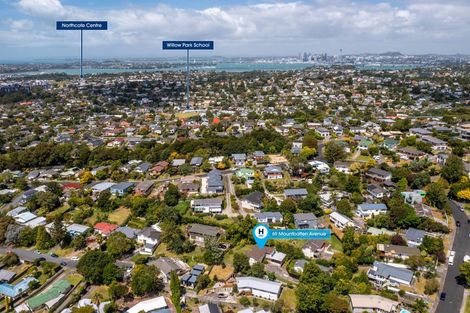 Photo of property in 2/69 Mountbatten Avenue, Hillcrest, Auckland, 0627