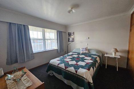 Photo of property in 33 Stuckey Street, Levin, 5510