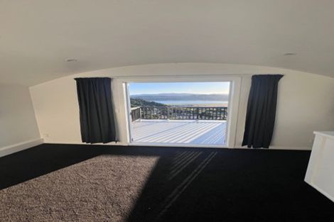 Photo of property in 6b Ahuriri Street, Strathmore Park, Wellington, 6022