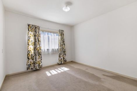 Photo of property in 1/10 Dorendia Place, Clendon Park, Auckland, 2103