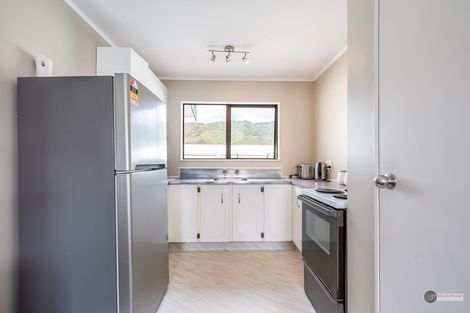 Photo of property in 2/15 Gibson Crescent, Naenae, Lower Hutt, 5011