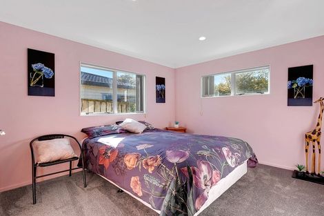 Photo of property in 16 Pohutukawa Grove, Titahi Bay, Porirua, 5022