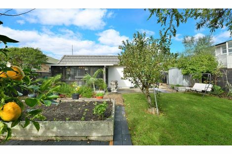 Photo of property in 34 Doment Crescent, Orewa, 0931