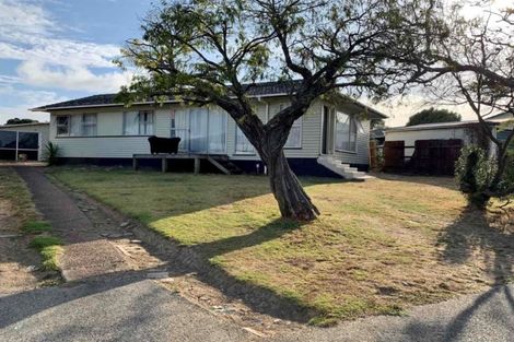Photo of property in 3 Fairlight Place, Manurewa, Auckland, 2102