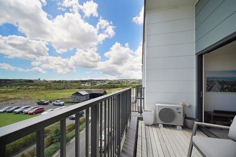 Photo of property in 4/1 Aperira Lane, Wiri, Auckland, 2104