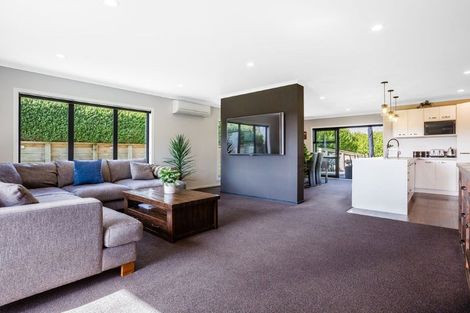 Photo of property in 12 Mo Street, Camborne, Porirua, 5026