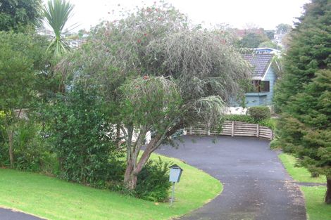 Photo of property in 17 Penzance Road, Mairangi Bay, Auckland, 0630