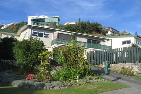 Photo of property in 3 Leeward Drive, Whitby, Porirua, 5024