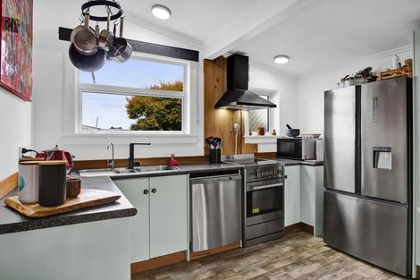 Photo of property in 29 Bedford Street, Eltham, 4322