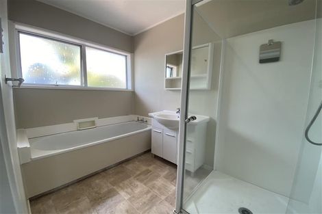 Photo of property in 2/153 Landscape Road, Mount Eden, Auckland, 1024