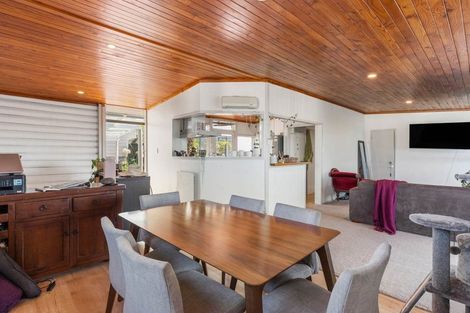 Photo of property in 334a Glenvar Road, Torbay, Auckland, 0630