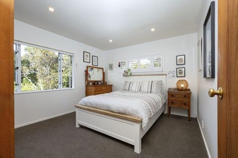 Photo of property in 156 Piha Road, Piha, New Lynn, 0772