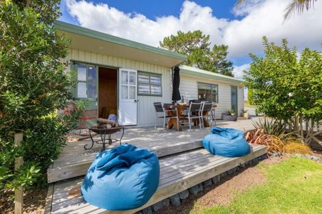 Photo of property in 137 Worthington Road, Wellsford, 0974