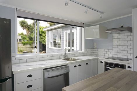 Photo of property in 27 Loyalty Street, Forbury, Dunedin, 9012