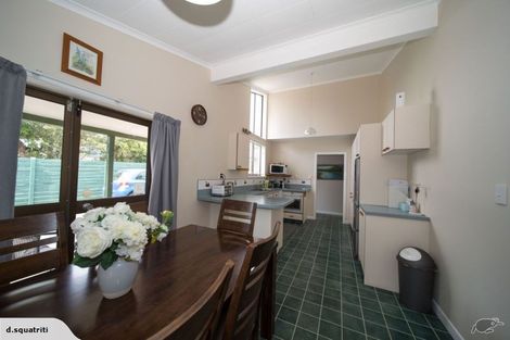 Photo of property in 40 Rahiri Street, Waitara, 4320